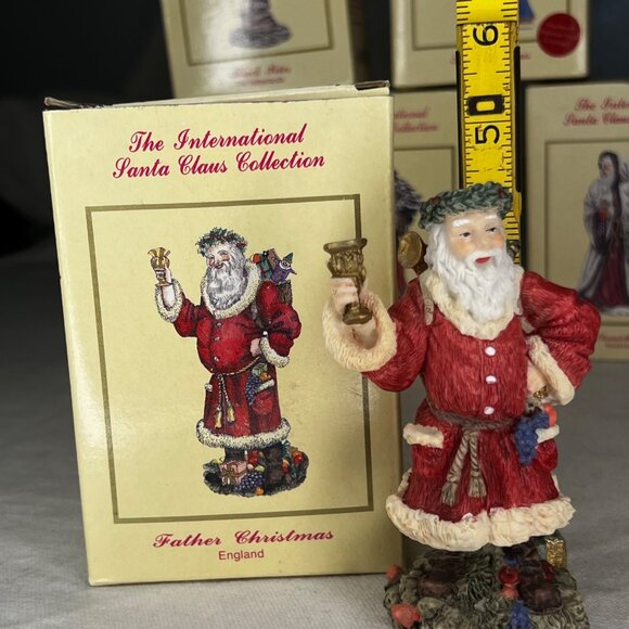 The International Santa Claus Collection Father Christmas England Figurine 1992 - Picture 7 of 11